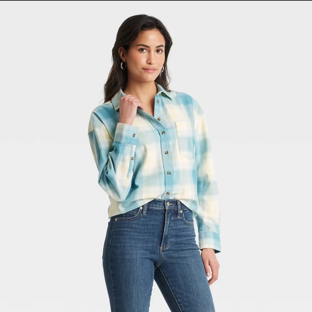Universal Thread Teal and Cream Plaid Button up